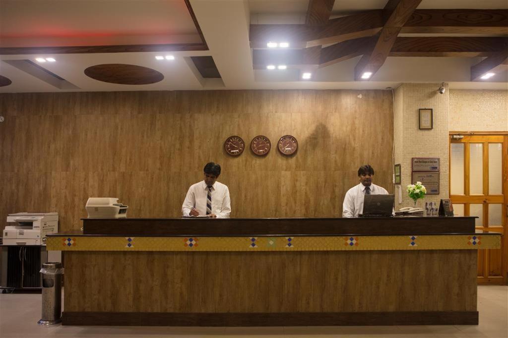 Hotel Marco Polo 라호르 외부 사진